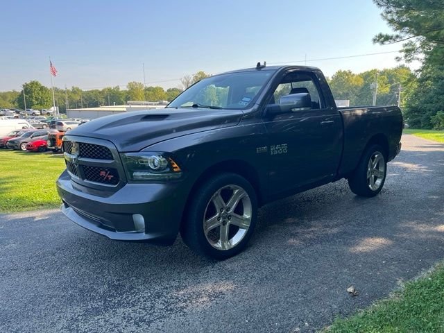 Used 2014 Crystal Metallic Ram Sport image 7