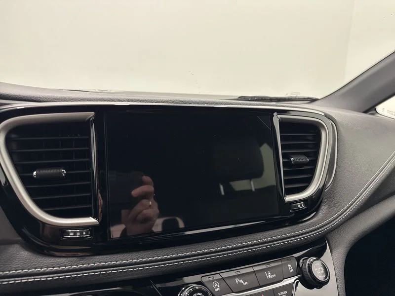 2026 Chrysler Pacifica Select - Photo 33