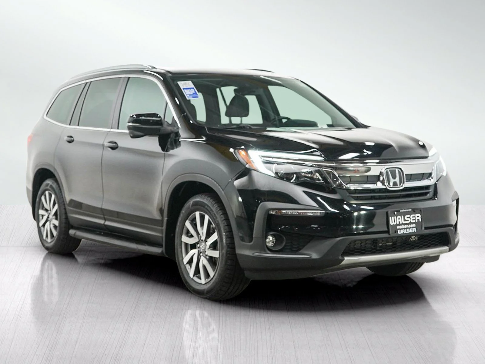 Used 2021 Crystal Black Pearl Honda Black Edition AWD image 7