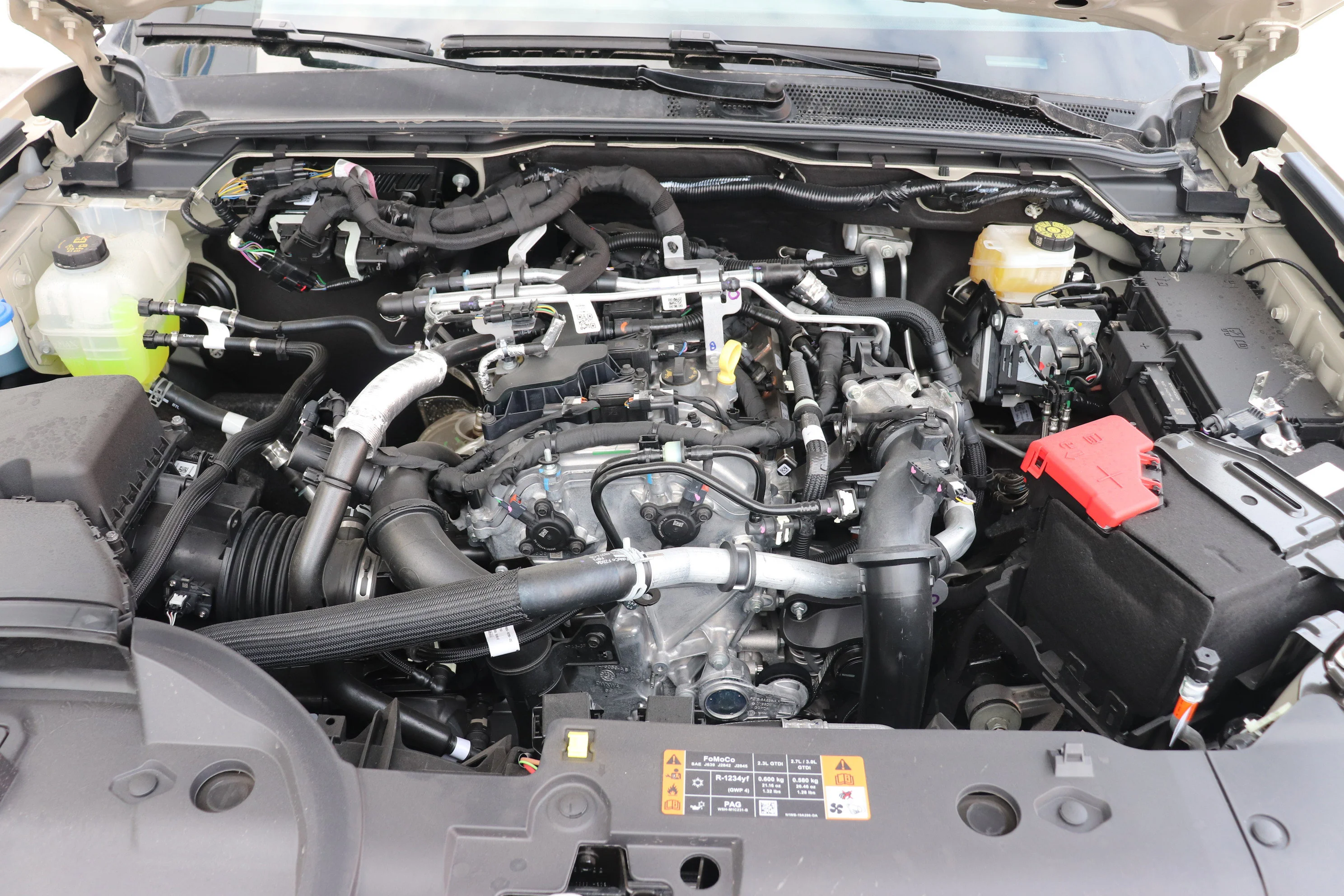 New 2026 Beige Ford LARIAT image 5