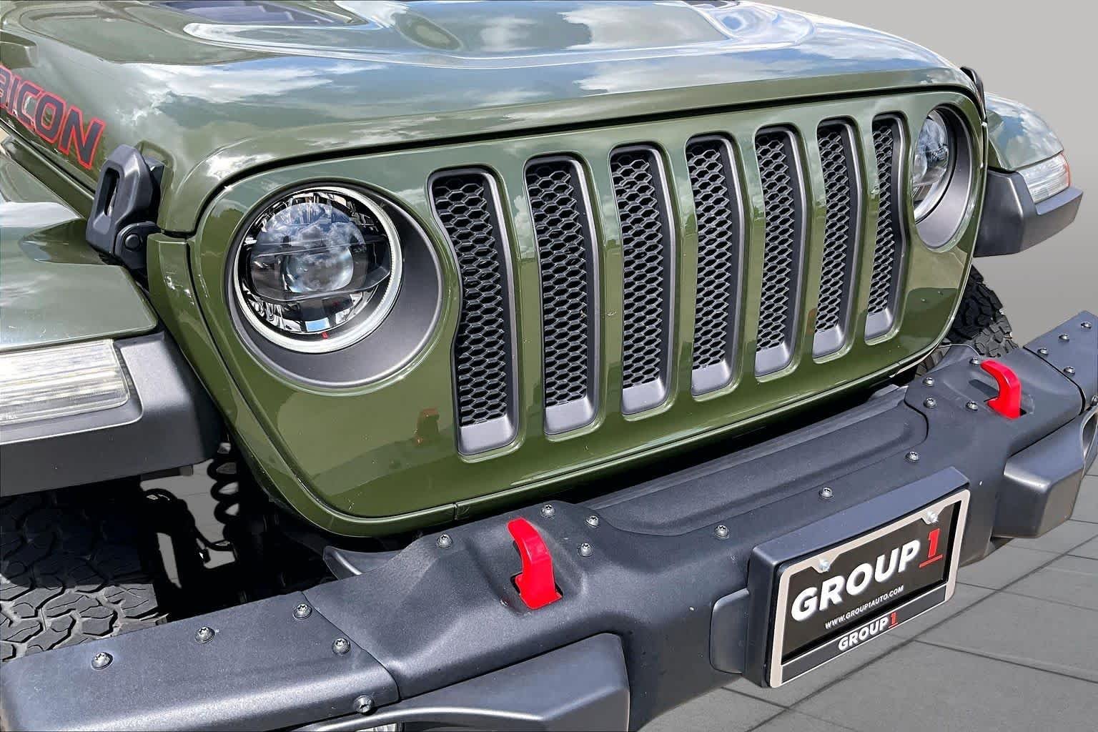 Used 2023 Sarge Green Clearcoat Jeep Rubicon image 28