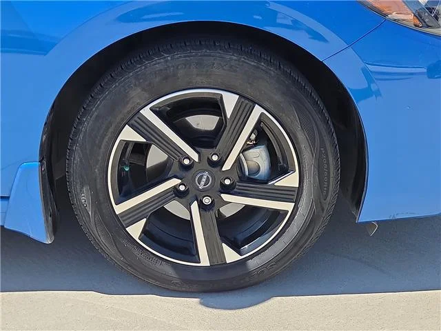 Used 2025 B51 Electric B Nissan SV image 7