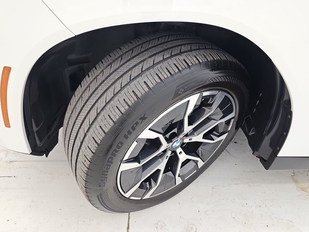 Certified Used 2025 Not Available BMW 30 xDrive image 43