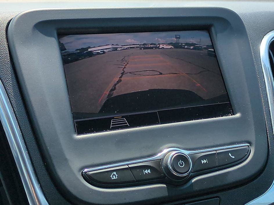 Used 2024 Sterling Gray Metallic Chevrolet LT image 22