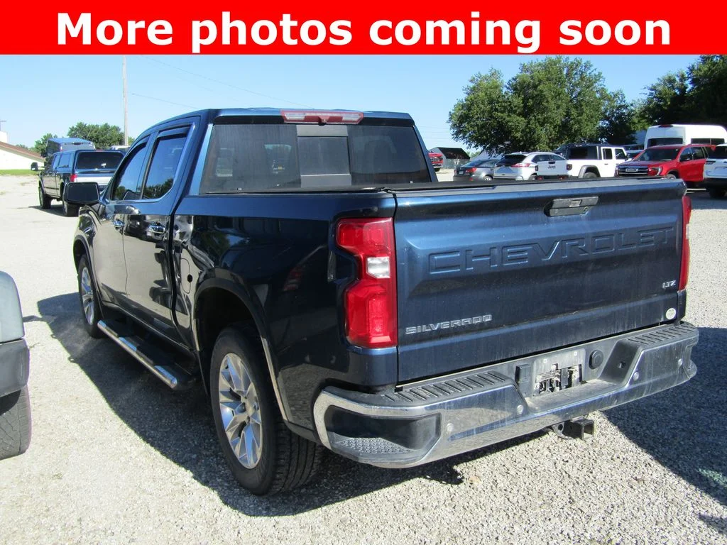 Used 2020 Northsky Blue Metallic Chevrolet LTZ image 3