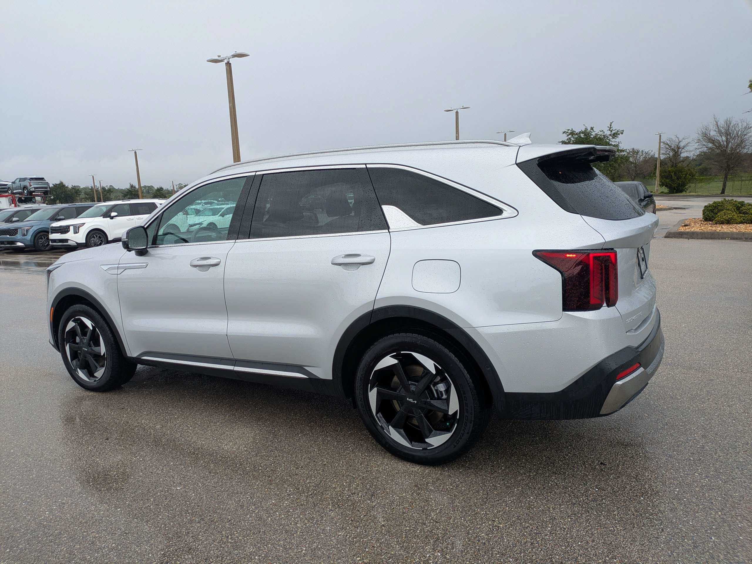 Certified Used 2025 Silky Silver Kia SX Prestige image 6