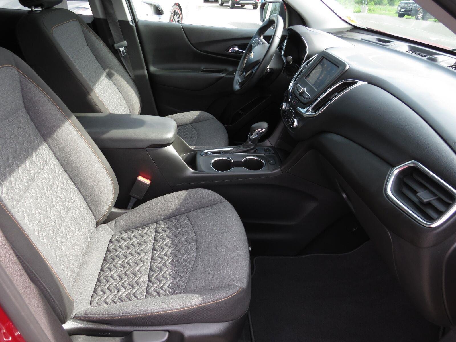 Used 2023 Radiant Red Tintcoat Chevrolet LT image 21