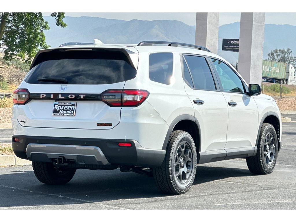 New 2026 Platinum White Pearl Honda TrailSport image 4