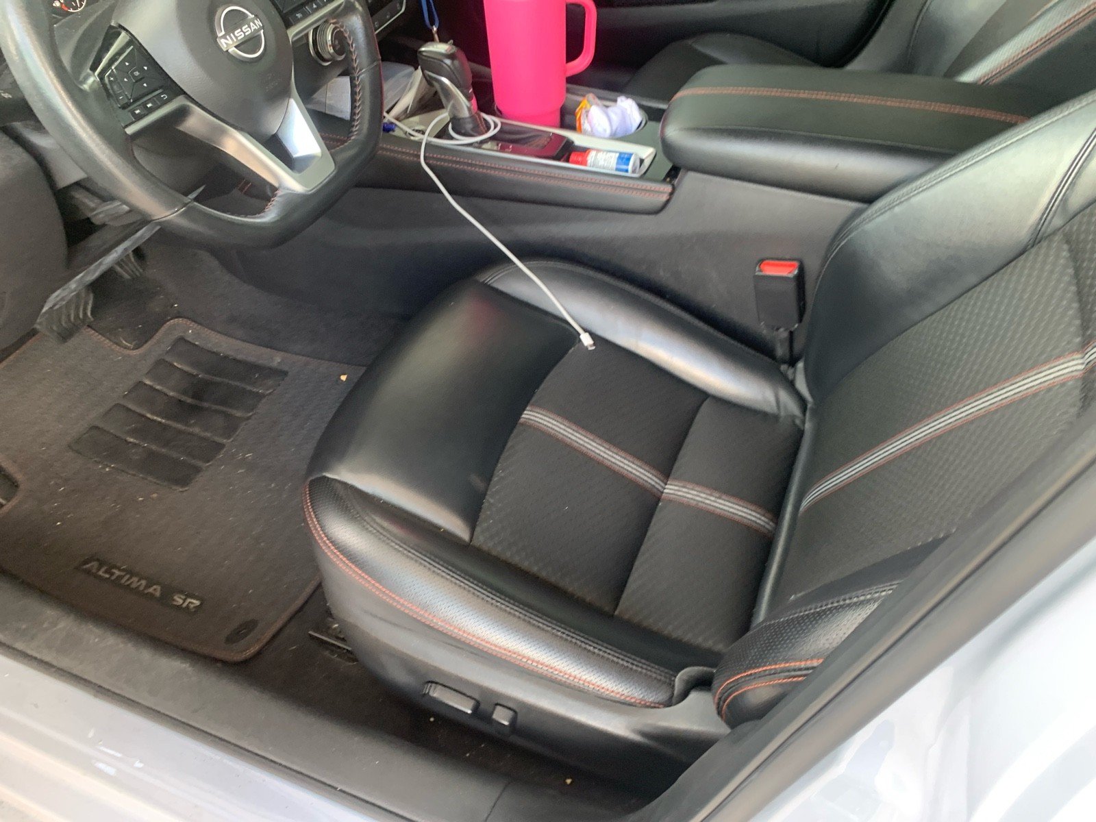 2024 Nissan Altima photo 3 of 11
