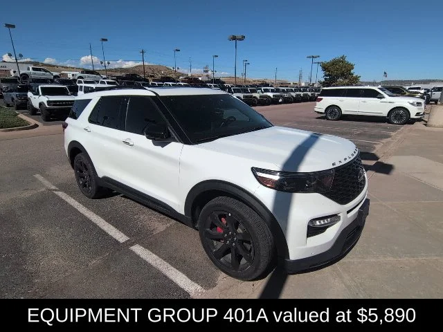 Used 2023 White Ford ST image 3