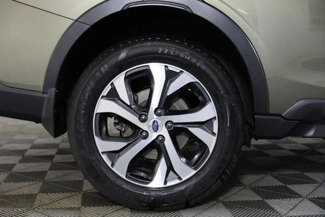 Used 2022 Brown Subaru Limited image 13