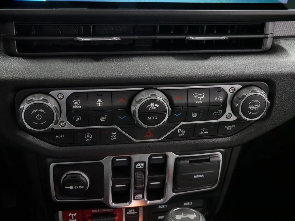 2026 Jeep Wrangler 4-Door Willys - Photo 33
