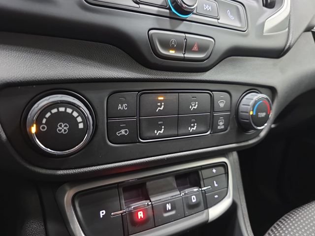 Used 2024 Black GMC SLE image 22