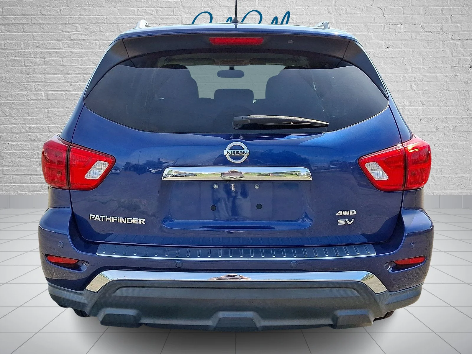 Used 2017 Blue Nissan SV image 7