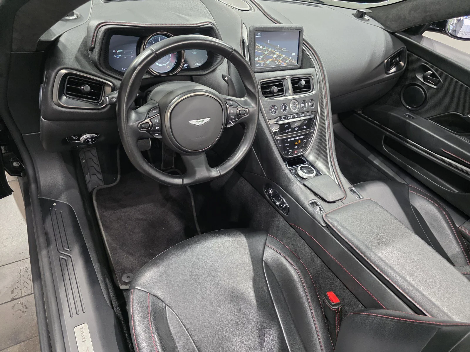 Used 2019 Jet Black Aston Martin Volante image 3