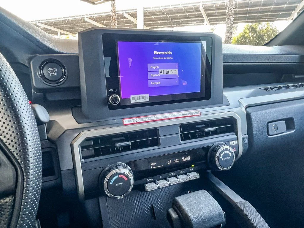 2026 Toyota Tacoma SR5 - Photo 22