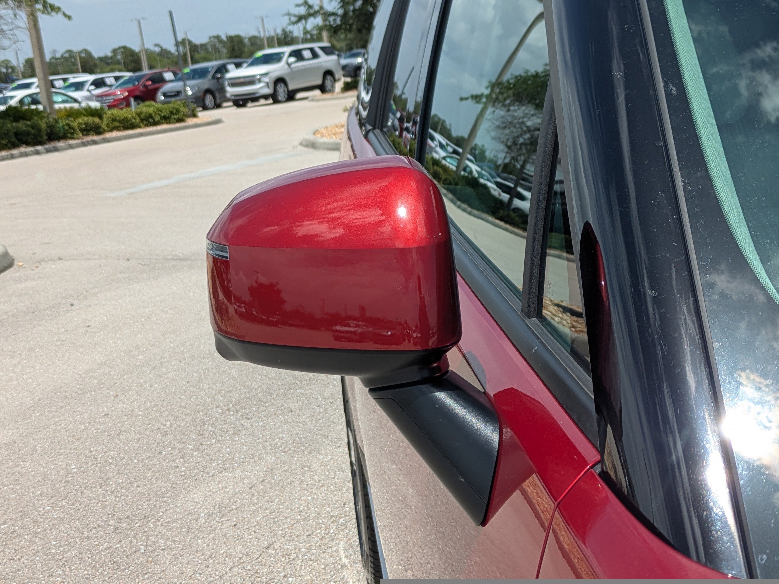 Used 2025 Ultimate Red Hyundai Limited image 12