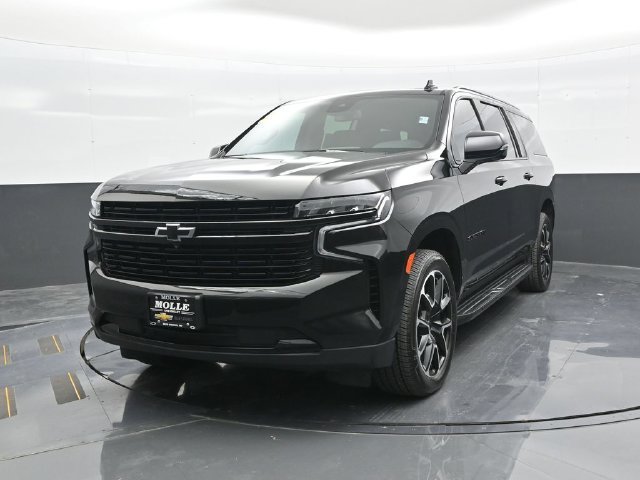 Used 2023 Chevrolet Suburban RST with VIN 1GNSKEKD9PR561035 for sale in Kansas City