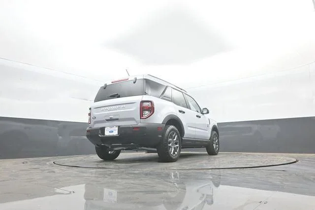 New 2026 Space White Metallic Ford Big Bend® image 32