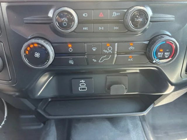 New 2026 Oxford White Ford XL image 36