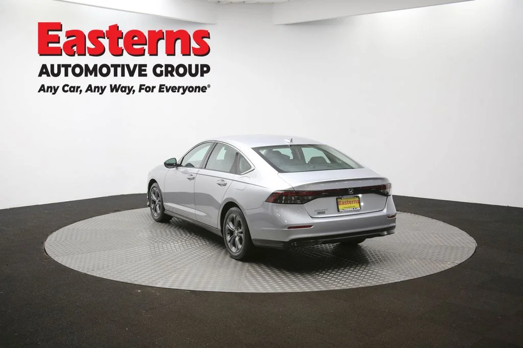 Used 2023 Silver Honda EX image 62