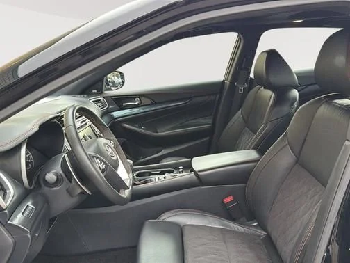 Certified Used 2023 Black Nissan SR image 9