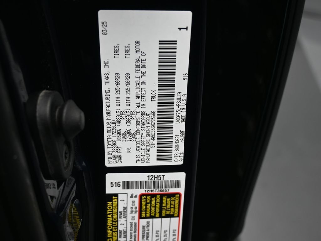 Used 2025  Toyota Limited image 18