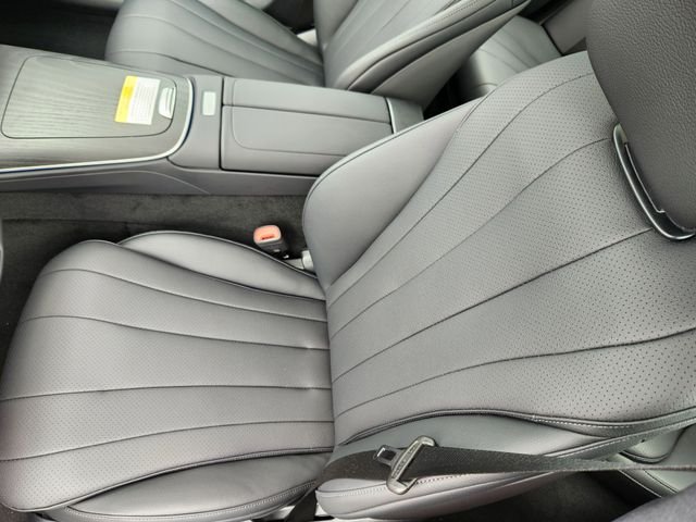 New 2026 MANUFAKTUR Alpine Grey Mercedes-Benz E 350 image 8