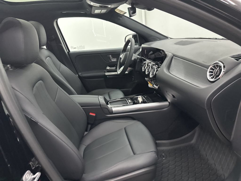 New 2026 Night Black Mercedes-Benz GLA 250 image 61