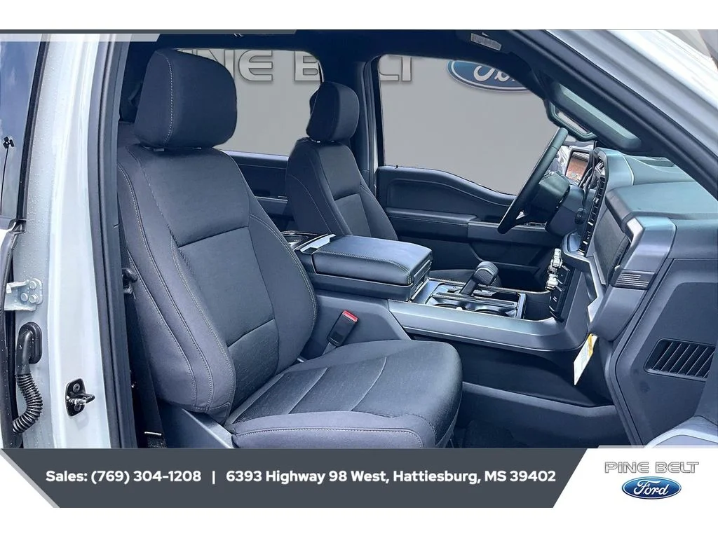 New 2026 Avalanche Ford XLT image 6