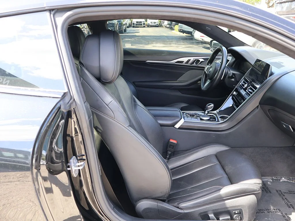 2020 BMW 8 Series M850i - Photo 28