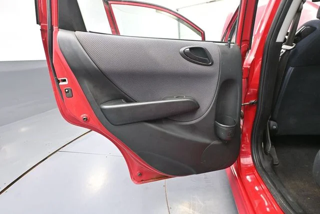 Used 2007 Red Honda Sport image 28