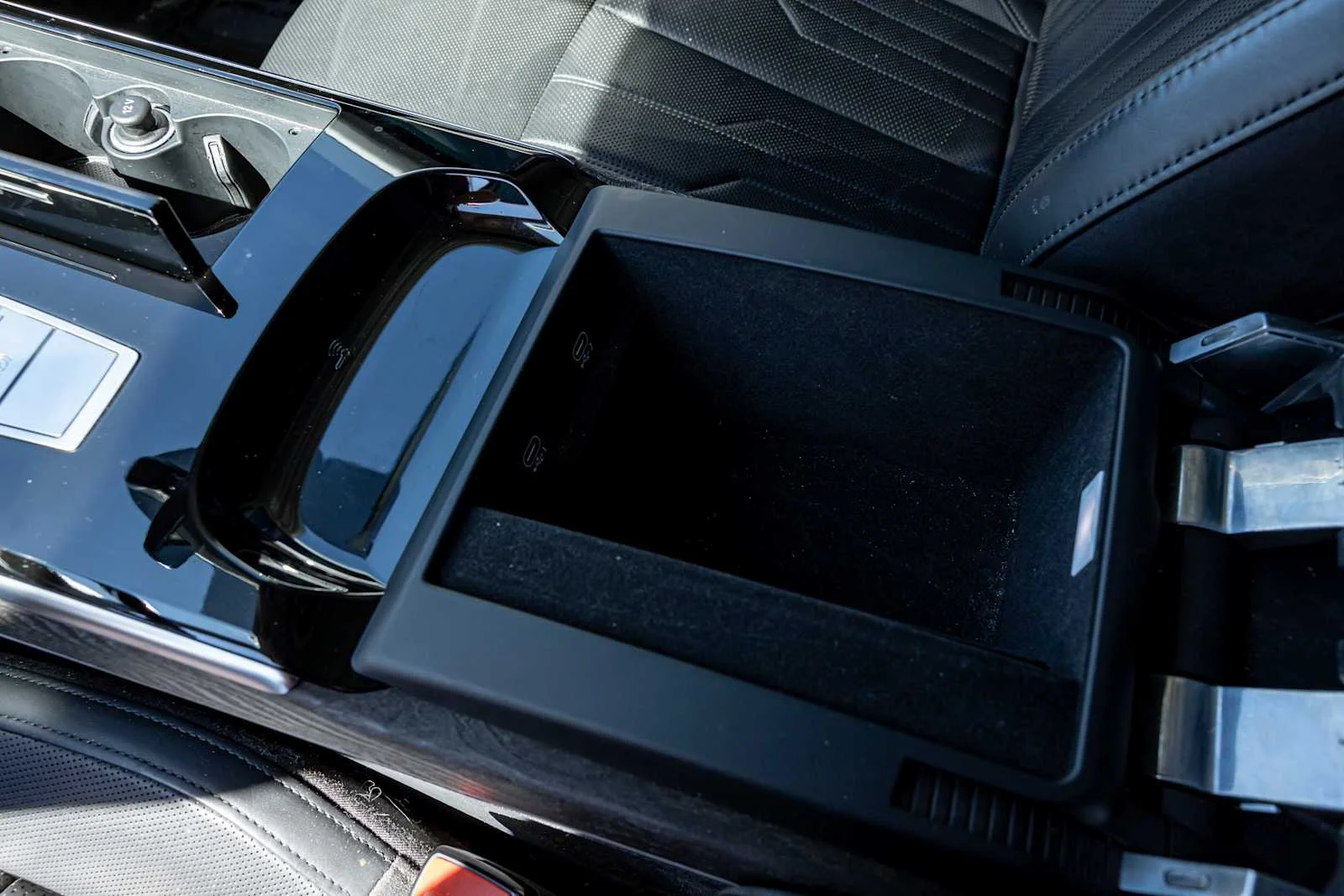 Used 2023 Mythos Black Metallic Audi  image 21