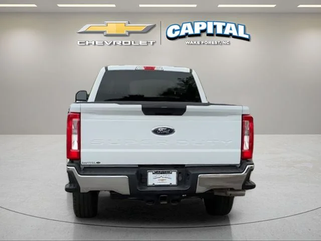 Used 2025 White Ford XLT image 5