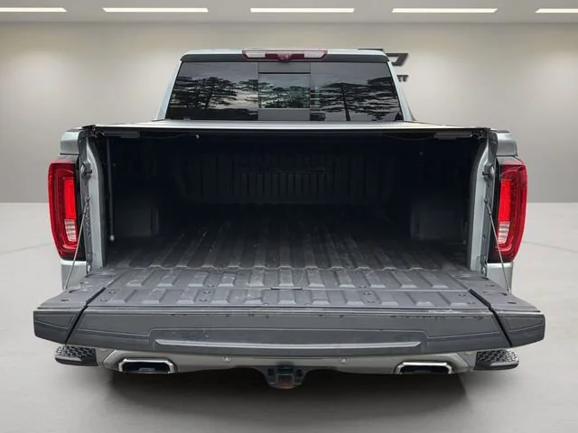 Used 2023 Sterling Metallic GMC Denali Ultimate image 32