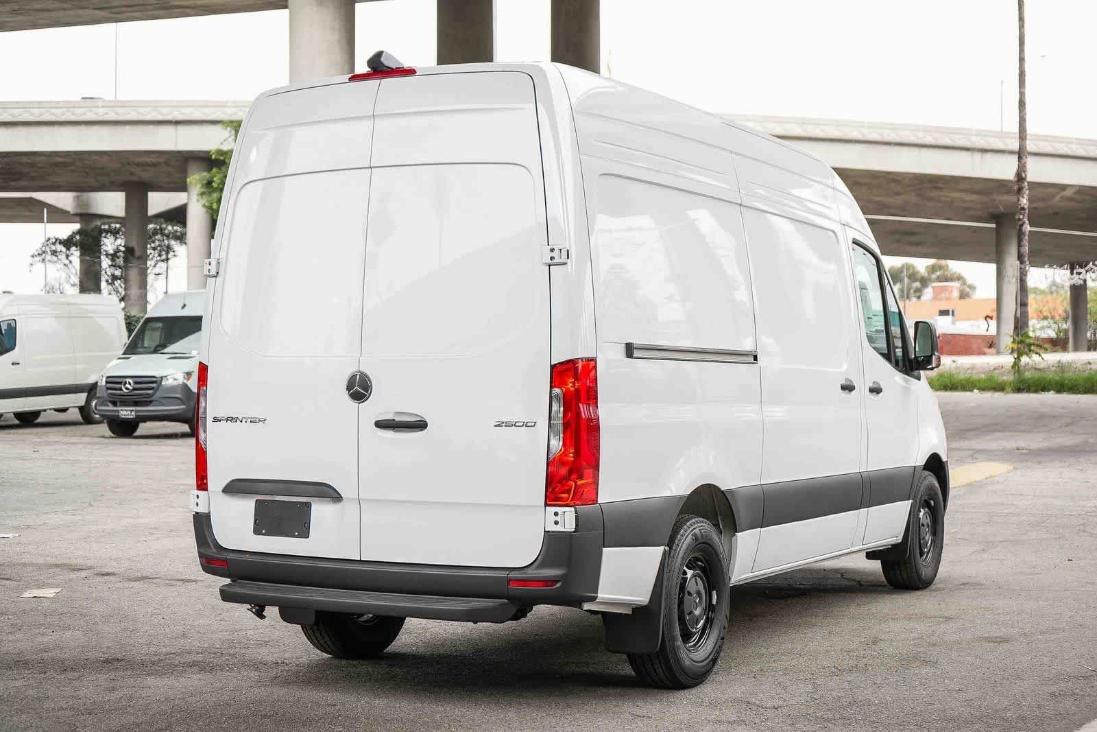 New 2026 Arctic White Mercedes-Benz Cargo 144WB High Roof RWD 2.0L I4 Diesel Turbo SO image 32