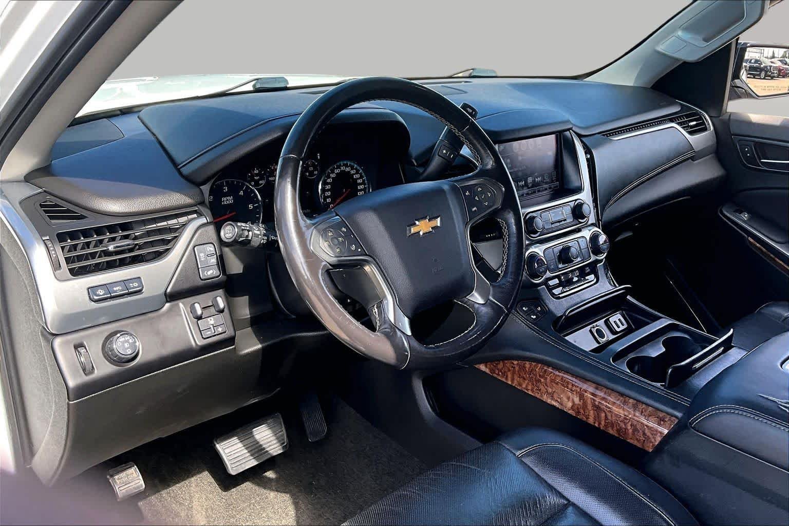 Used 2018 Summit White Chevrolet Premier image 18