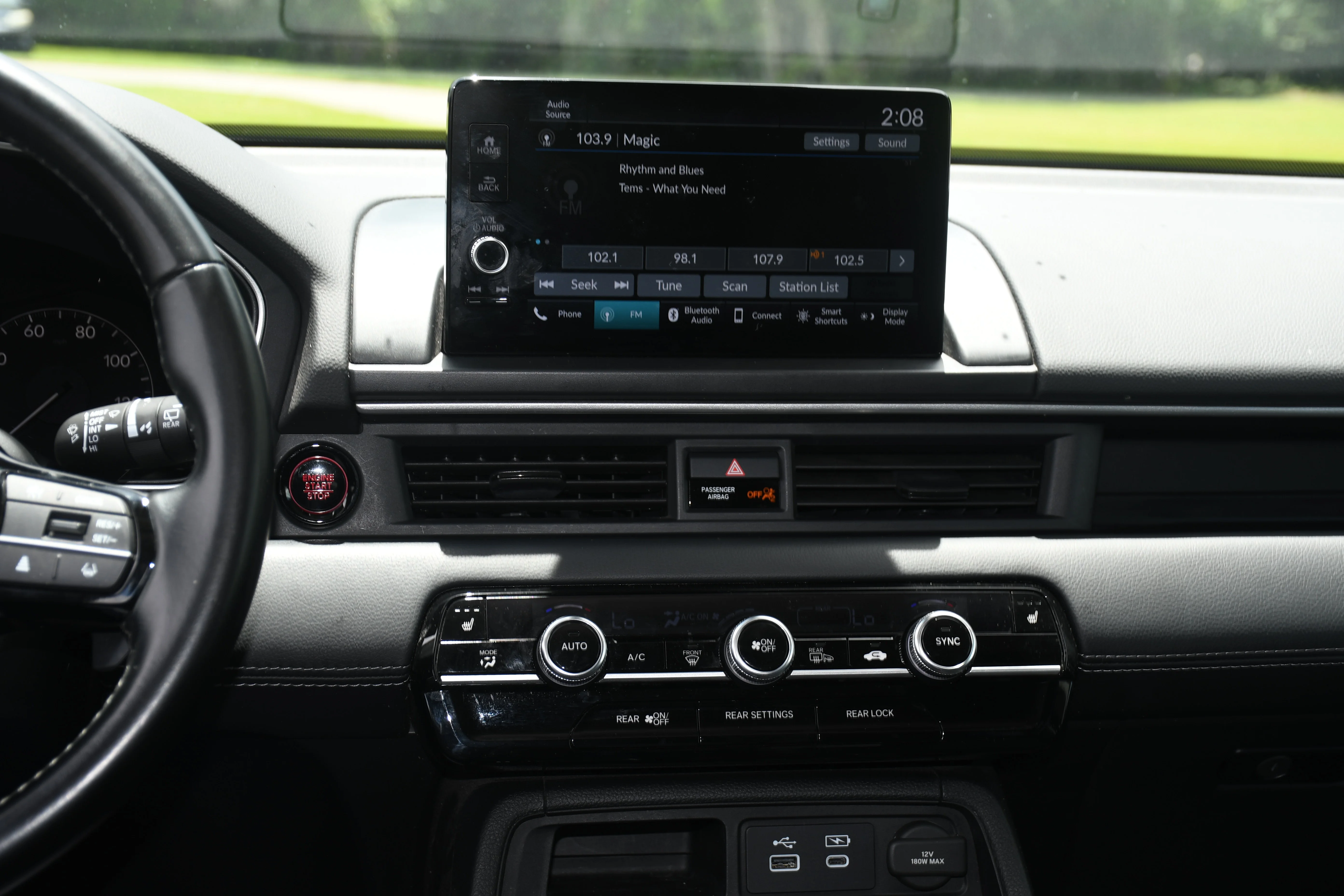 2025 Honda Pilot EX-L - Photo 17