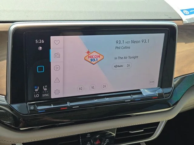 New 2026 White/off-white Volkswagen 2.0T SE w/Technology image 13