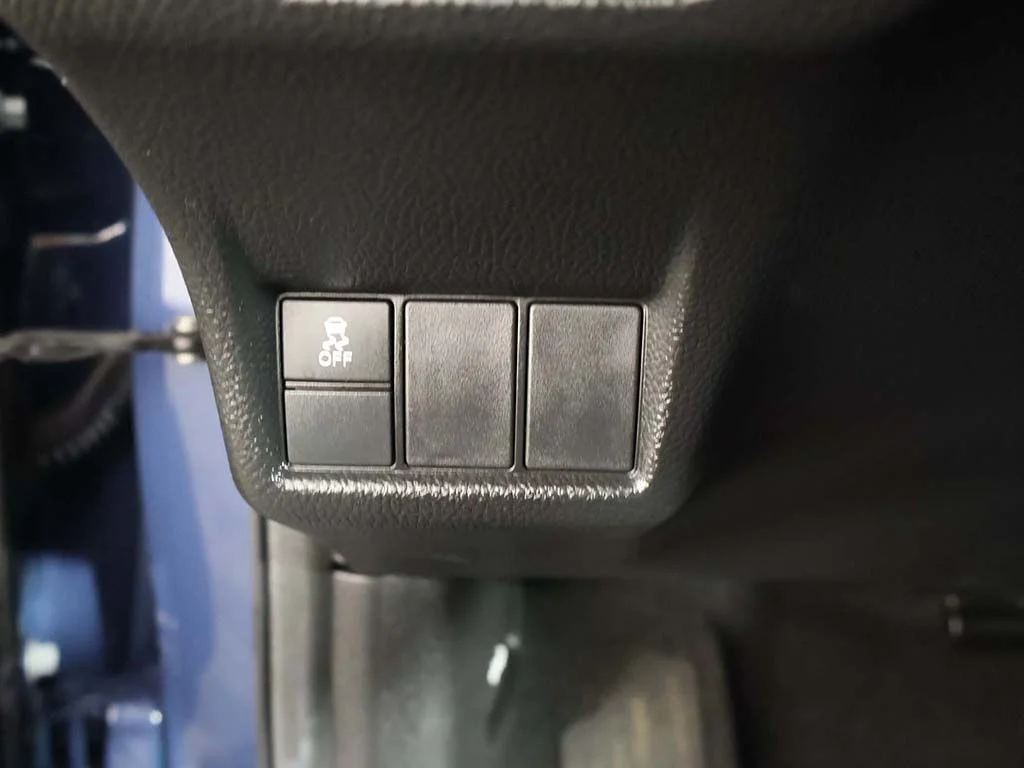 Certified Used 2025 Blue Lagoon Honda Sport image 36