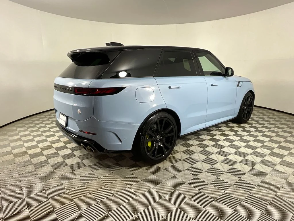 Used 2025 Blue Land Rover SV Edition Two image 4
