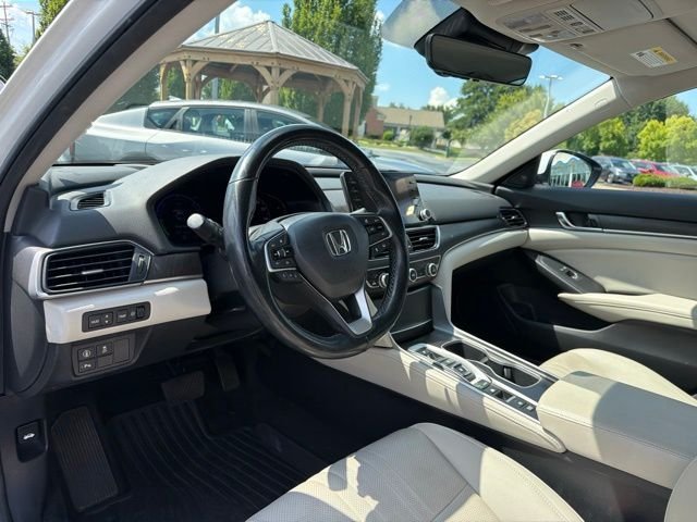 2020 Honda Accord Hybrid Touring - Photo 15