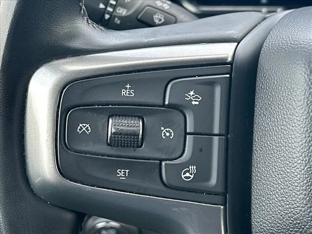 Used 2023 White Chevrolet LT image 24