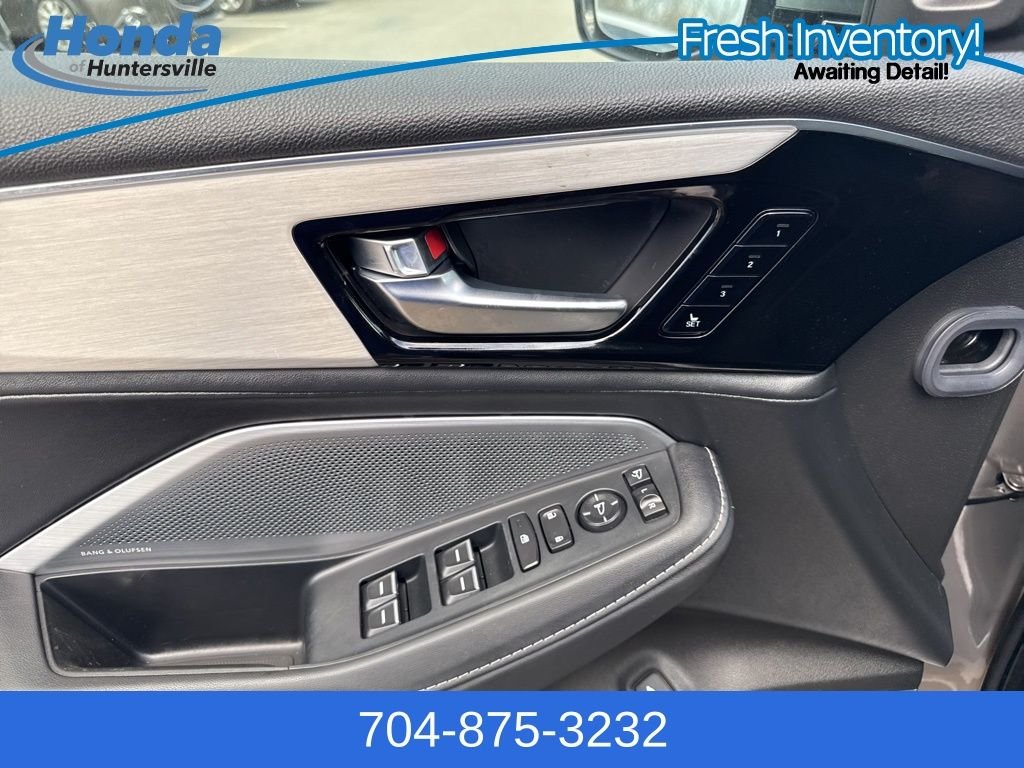 2025 Acura MDX Technology Package - Photo 21