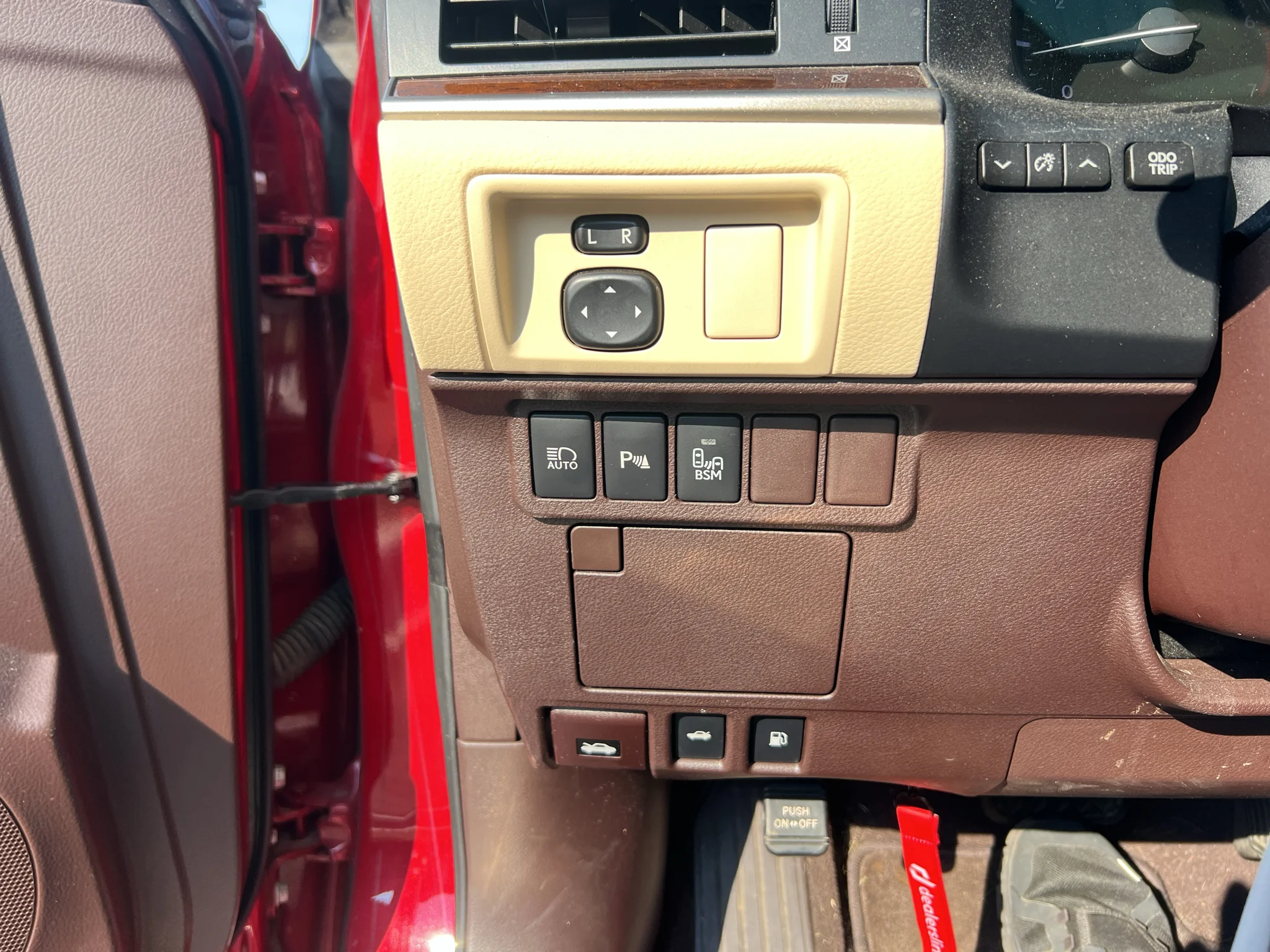 Used 2017 Matador Red Mica Lexus Base image 17