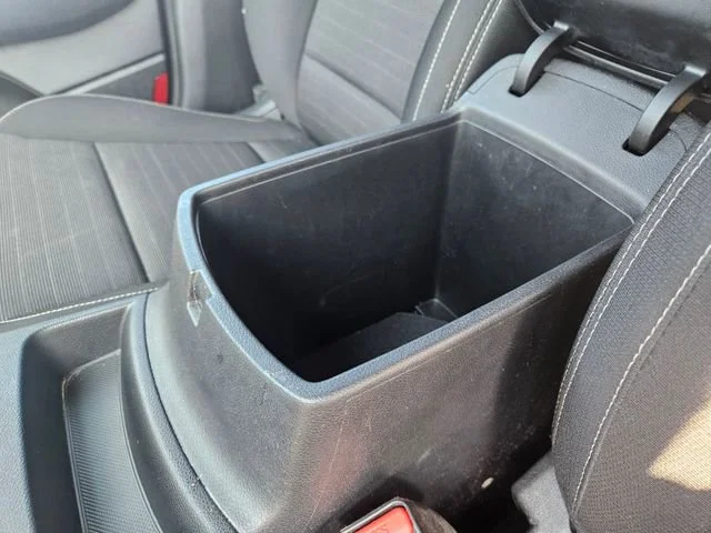 Used 2018 Silver Kia LX image 26
