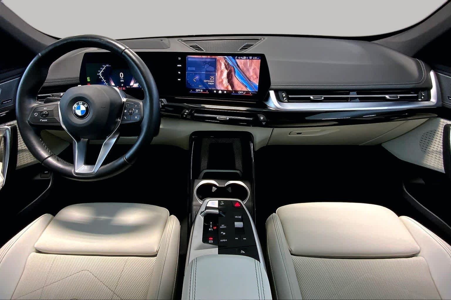 Certified Used 2026 Night Dusk Blue Metallic BMW xDrive28i image 15