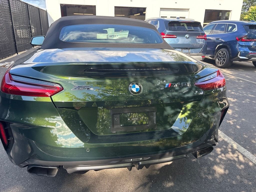 Used 2026 San Remo Green Metallic BMW sDrive M40i image 6