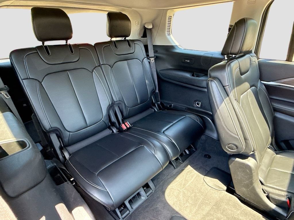 Certified Used 2021 Baltic Gray Metallic Clearcoat Jeep Limited image 29