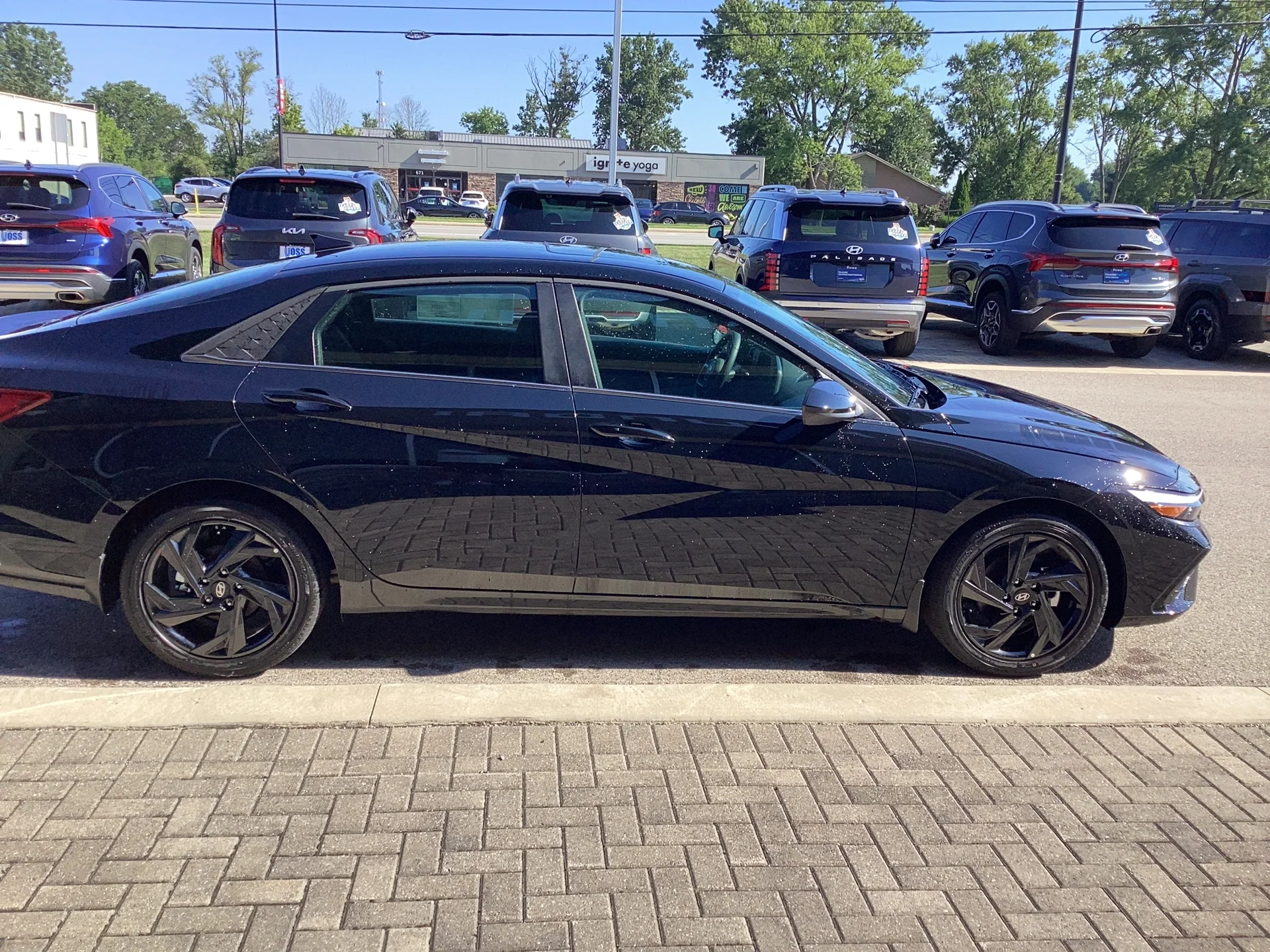 New 2026 Abyss Black Pearl Hyundai SEL Sport Premium image 6
